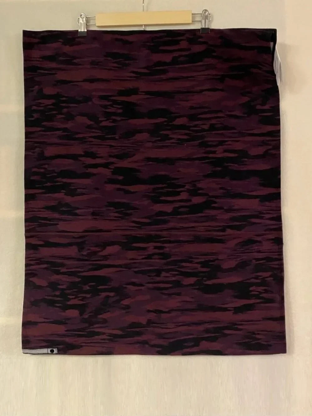 NWT Lululemon Vinyasa Painted Animal Bordeaux Drama Black camo infinity scarf